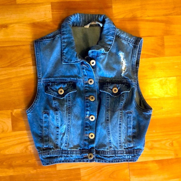 highway premium denim jeans Jackets & Blazers - Adorable jean jacket sleeveless